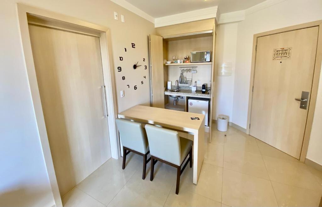 Flat Completo Com Servicos Em Hotel 5 Estrelas Ribeirao Preto Exterior photo
